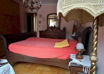 Camera da letto - Trilocale corso Giuseppe Mazzini, 8, Borgo San Dalmazzo - foto 23