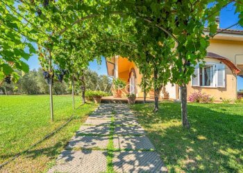 Villa Montalto di Castro - foto 5