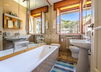 Three-room apartment Ospedaletti - photo 9