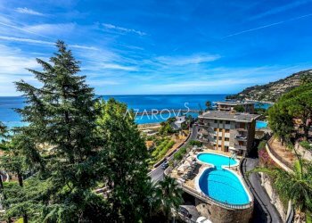 Three-room apartment Ospedaletti - photo 17