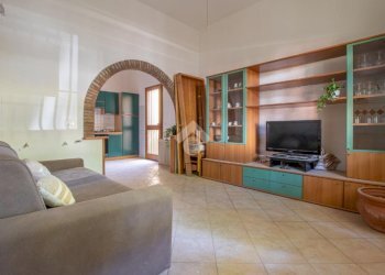 Four-room apartment Viale Emilia, Cervia - photo 9