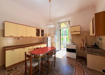 Appartamento Via Anton Giulio Barrili, Savona - foto 1