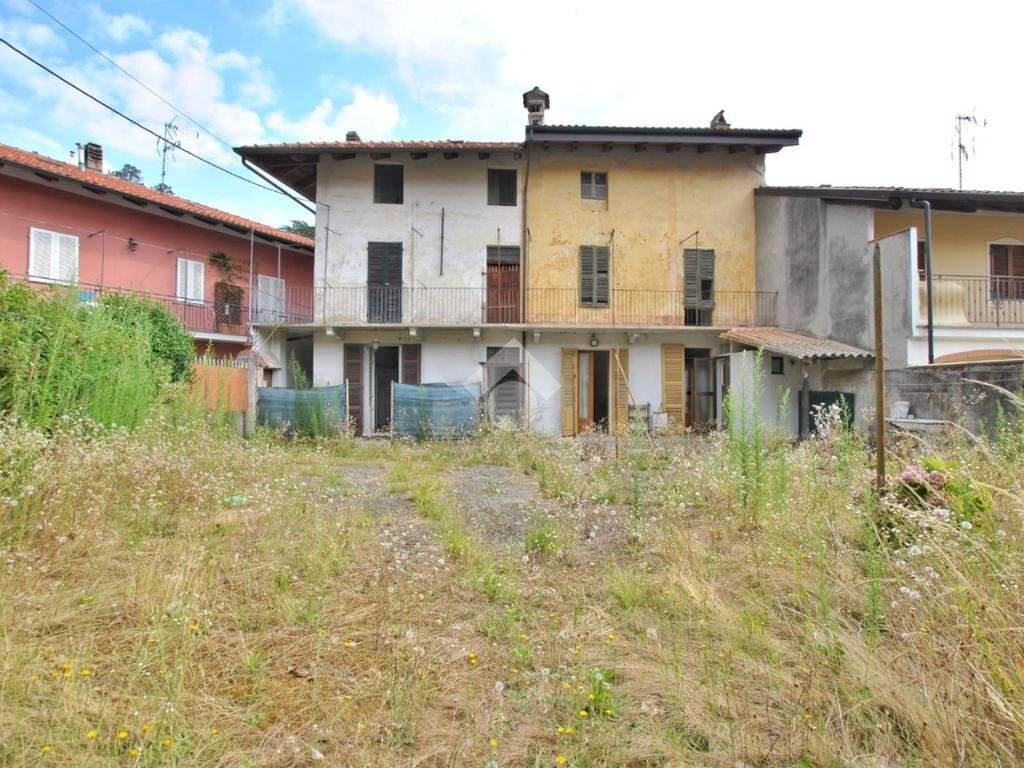 Independent house Via E Angiono Foglietti, Moncrivello - photo 1