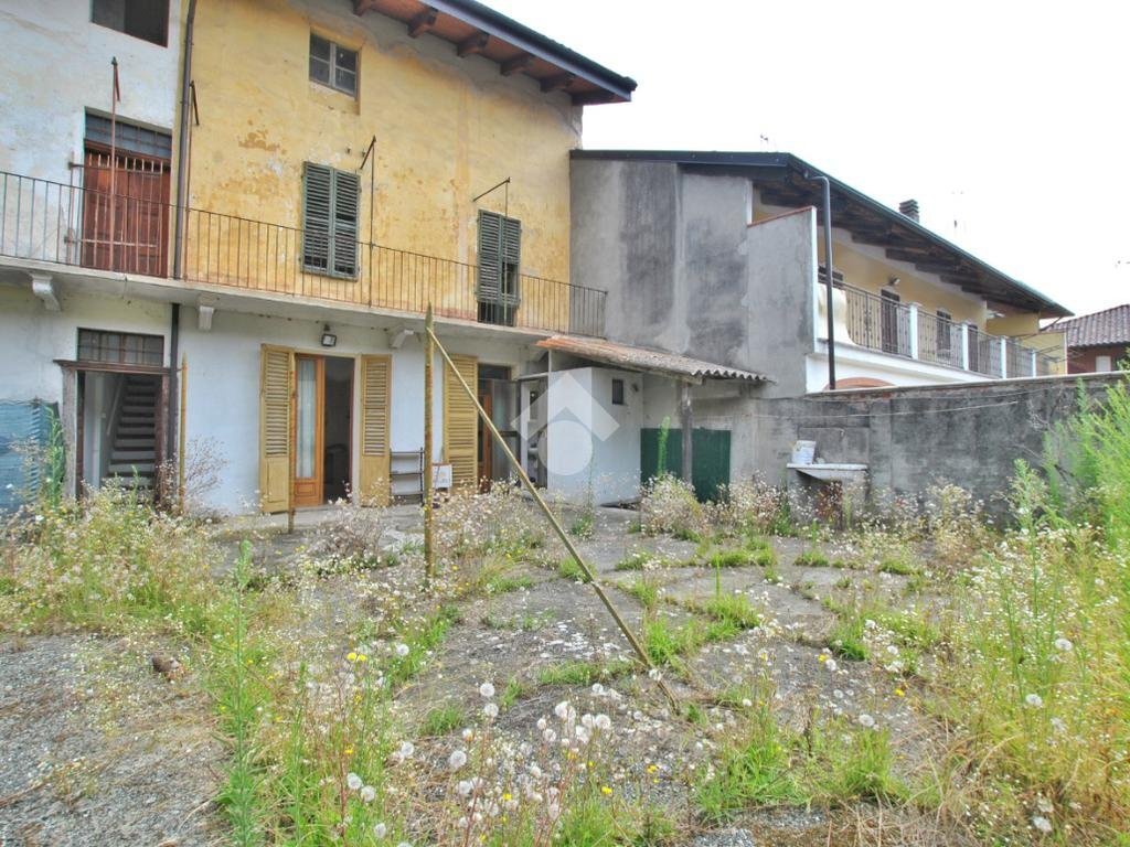 Independent house Via E Angiono Foglietti, Moncrivello - photo 3