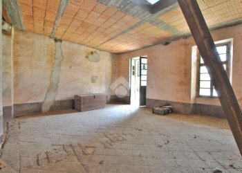 Independent house Via E Angiono Foglietti, Moncrivello - photo 14