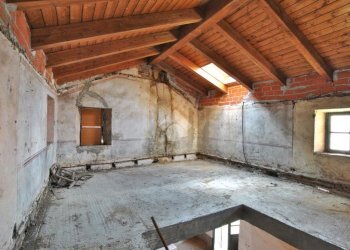 Independent house Via E Angiono Foglietti, Moncrivello - photo 17