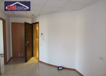 Foto 7 - Attività Commerciale Via Galvani, Monfalcone - foto 7