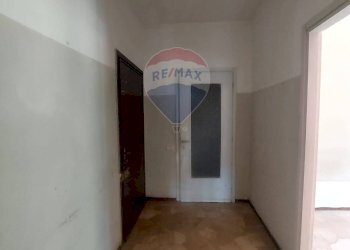 Ingresso e disimpegno - Trilocale Via Battaglia San Martino
 
62, Cuveglio - foto 5