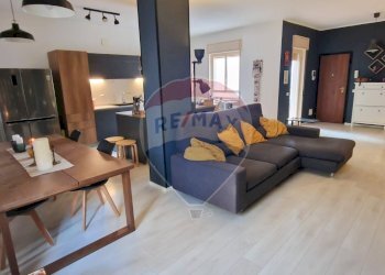 Sala da pranzo - Appartamento Viale Praga
 
49, Palermo - foto 14