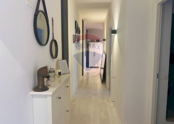 Hall / corridoio - Appartamento Viale Praga
 
49, Palermo - foto 20