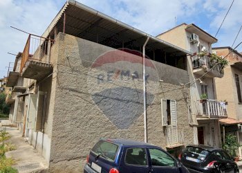 PROSPETTO EST - Semi-detached house Via Luigi Rizzo
 
10, Acquedolci - photo 3