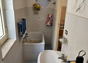 BAGNO - Semi-detached house Via Luigi Rizzo
 
10, Acquedolci - photo 7