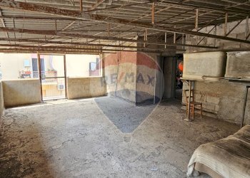 Parcheggio - Semi-detached house Via Luigi Rizzo
 
10, Acquedolci - photo 14