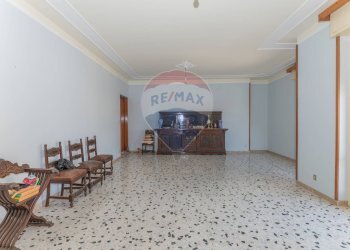 Soggiorno - Appartamento Viale Principe Umberto
 
23, Caltagirone - foto 1