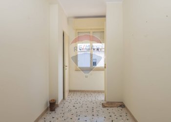 Hall / corridoio - Appartamento Viale Principe Umberto
 
23, Caltagirone - foto 34