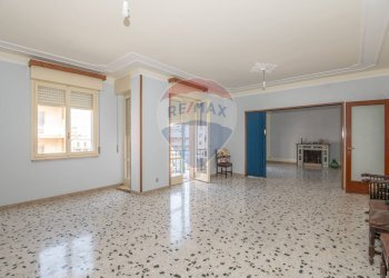 Stanza vuota - Appartamento Viale Principe Umberto
 
23, Caltagirone - foto 14