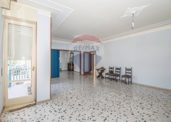 Stanza vuota - Appartamento Viale Principe Umberto
 
23, Caltagirone - foto 4
