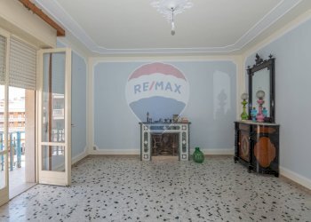 Stanza vuota - Appartamento Viale Principe Umberto
 
23, Caltagirone - foto 29