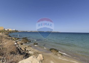 Vista dell\'acqua - Quadrilocale Via Cordai
 
16, Augusta - foto 2