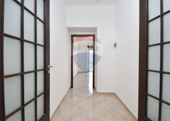 Hall / corridoio - Quadrilocale Via Cordai
 
16, Augusta - foto 26