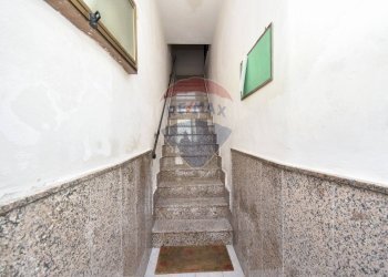 Scale - Quadrilocale Via Cordai
 
16, Augusta - foto 35