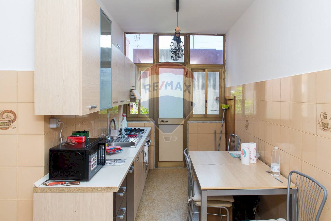 Cucina - Trilocale Via Dei Mille
175/A, Misterbianco - foto 3