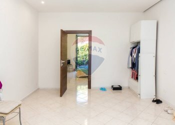 Stanza vuota - Trilocale Via Dei Mille
 
175/A, Misterbianco - foto 5