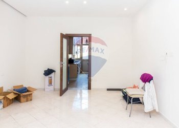 Stanza vuota - Trilocale Via Dei Mille
 
175/A, Misterbianco - foto 6