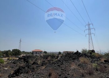 Vista delle montagne - Terreno agricolo Via Francia
 
snc, Belpasso - foto 3