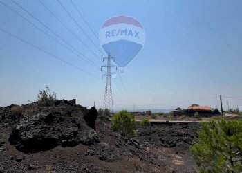 Vista delle montagne - Terreno agricolo Via Francia
 
snc, Belpasso - foto 6