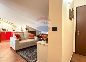 Soggiorno - Attico via piave
 
1, Riposto - foto 2