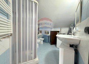 Bagno - Attico via piave
 
1, Riposto - foto 11