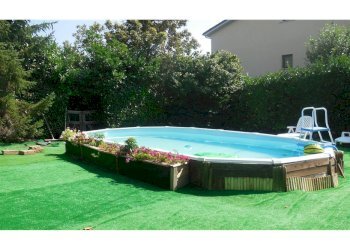 Piscina - Casa semi indipendente Via Della Liberazione, L'Aquila - foto 3