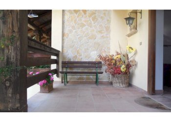 Scale - Casa semi indipendente Via Della Liberazione, L'Aquila - foto 6