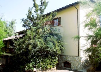 Casa all\'aperto - Casa semi indipendente Via Della Liberazione, L'Aquila - foto 25