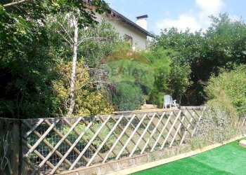 Giardino - Casa semi indipendente Via Della Liberazione, L'Aquila - foto 30