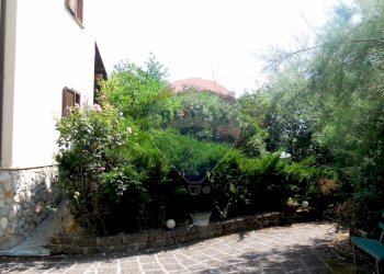 Giardino - Casa semi indipendente Via Della Liberazione, L'Aquila - foto 31