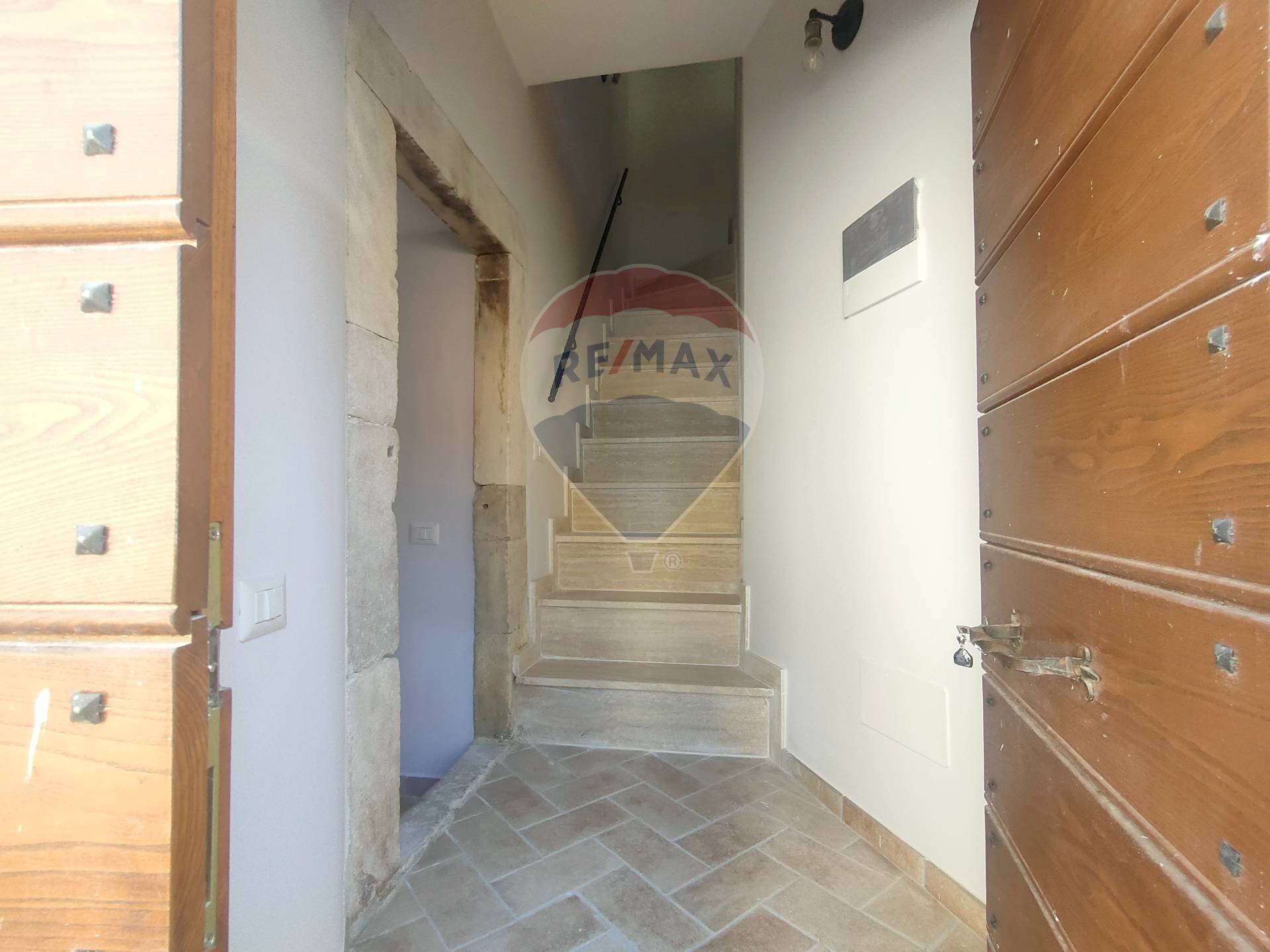 Scale - Casa semi indipendente via del selciato, Poggio Picenze - foto 2