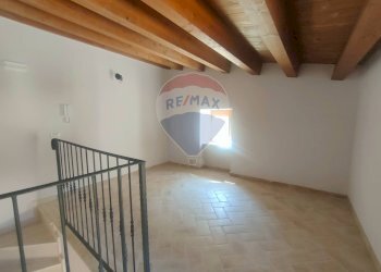 Camera - Casa semi indipendente via del selciato, Poggio Picenze - foto 10