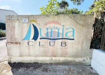 Piscina - Terraced Villa Viale Sicilia
 
27, Sabaudia - photo 1