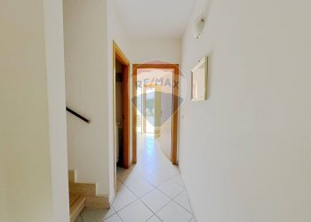 Hall / corridoio - Terraced Villa Viale Sicilia
 
27, Sabaudia - photo 14