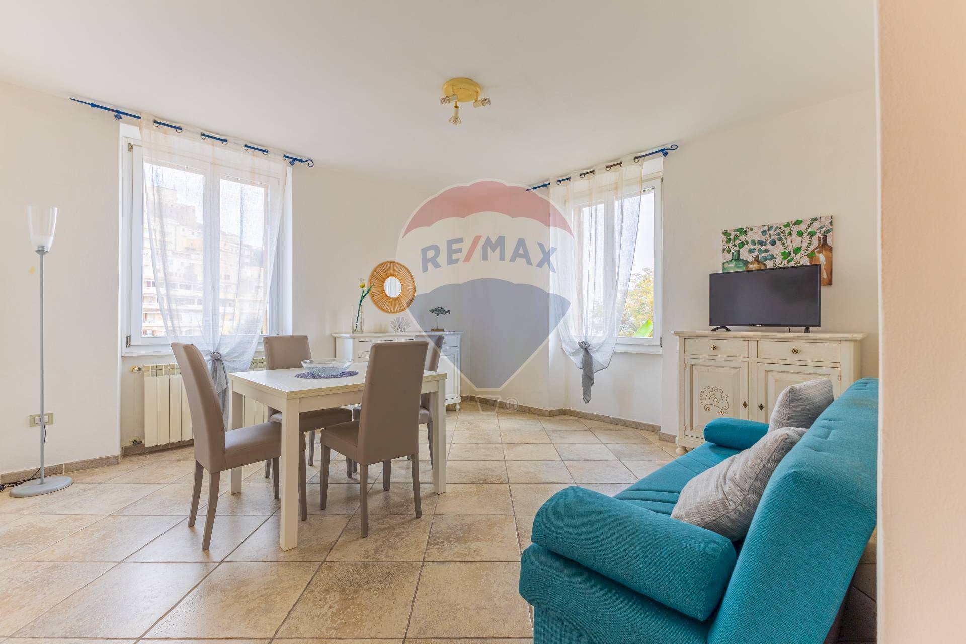 Sala da pranzo - Four-room apartment Via Goffredo Mameli
 
13, Castelsardo - photo 2