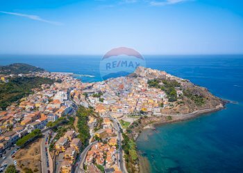 Vista dell\'acqua - Quadrilocale Via Goffredo Mameli
 
13, Castelsardo - foto 5