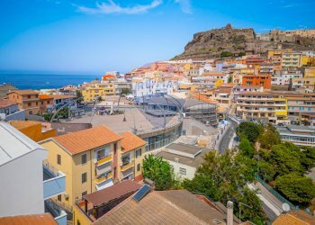 Edificio all\'aperto - Quadrilocale Via Goffredo Mameli
 
13, Castelsardo - foto 6