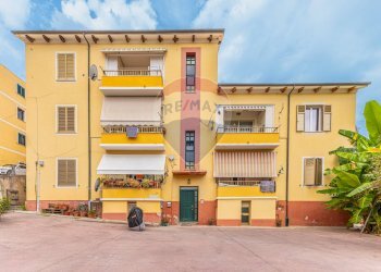 Edificio all\'aperto - Quadrilocale Via Goffredo Mameli
 
13, Castelsardo - foto 1
