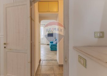 Hall / corridoio - Quadrilocale Via Goffredo Mameli
 
13, Castelsardo - foto 41