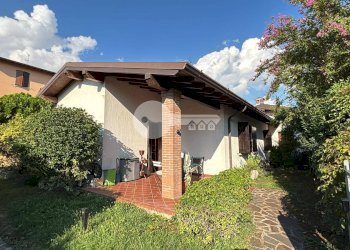 Foto 1 - Casa semi indipendente Via Giordano
 
4c, Ghedi - foto 1