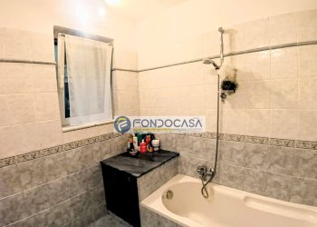 bagno padronale - Three-room apartment via vezzala, Carrara - photo 11