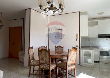 Sala da pranzo - Appartamento Via Isernia
 
1, Colli a Volturno - foto 16