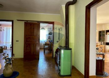 Hall / corridoio - Casa indipendente Via Cerreto
 
24/A, Colli a Volturno - foto 4